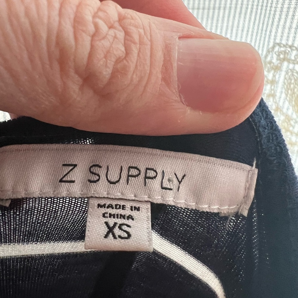 Z Supply navy with white stripe tshirt dress - Picture 4 of 4